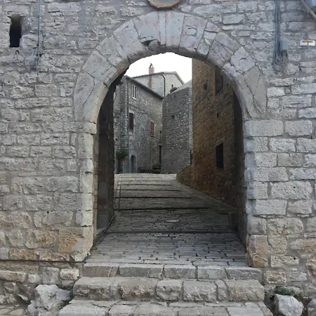 Castello Izzalini Casa rural