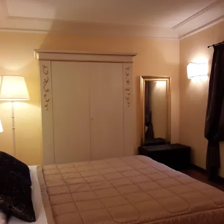 Castello Izzalini Todi