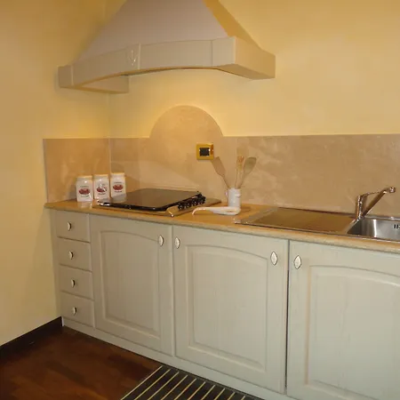 卡斯特罗伊扎里尼托迪度假村酒店 乡村民宿