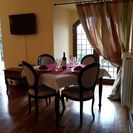 Castello Izzalini Casa rural