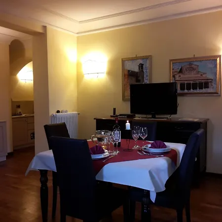 Castello Izzalini Casa rural *