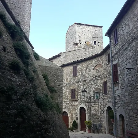 乡村民宿 卡斯特罗伊扎里尼托迪度假村酒店 托迪