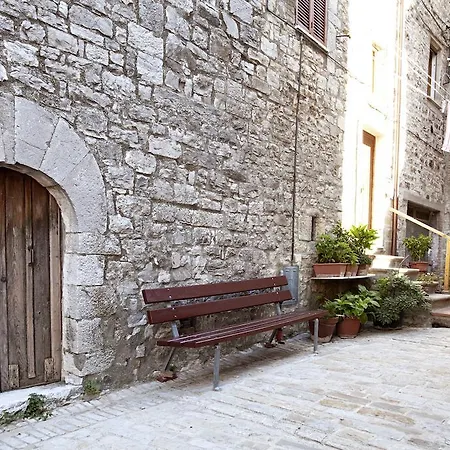 乡村民宿 卡斯特罗伊扎里尼托迪度假村酒店