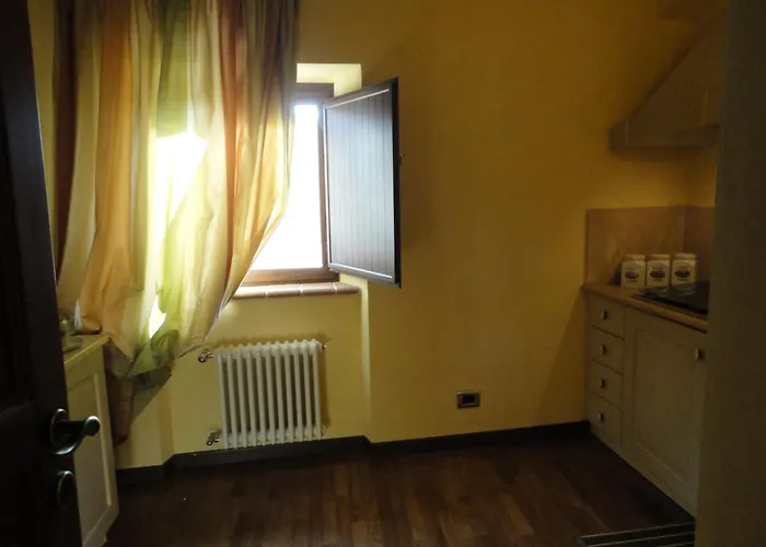 Castello Izzalini Todi