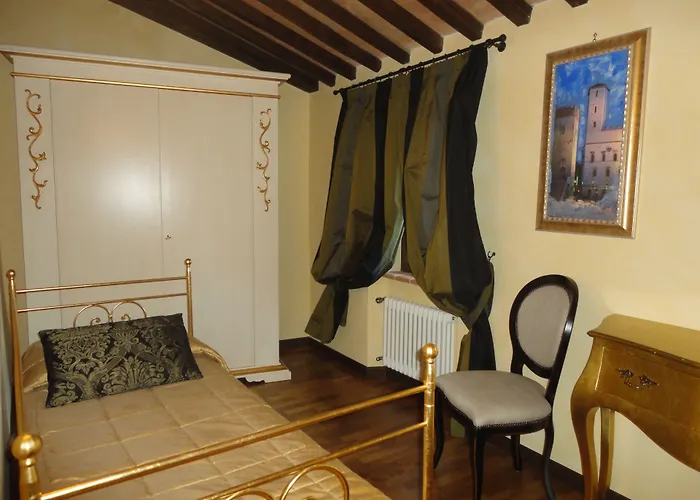 Castello Izzalini Landhaus *