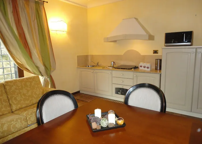 Castello Izzalini Landhaus Todi